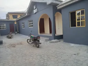 Furnished 5bdrm Block of Flats in Iyana Odo, Abule Egba for sale