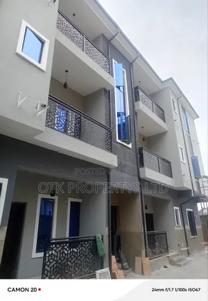 2bdrm Block of Flats in Fo1, Kubwa for rent