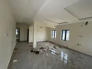 Photo - 3bdrm Block of Flats in Amac Market, Lugbe District for rent