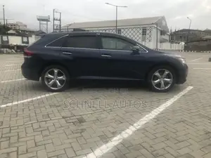 Toyota Venza Limited 4dr Wagon AWD (3.5L 6cyl 6A) 2015 Blue