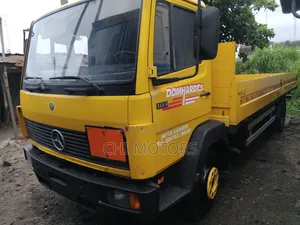 Mercedes 1114 Truck Pickup 23fit