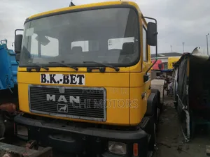 Mandiesel 12tyres Cap and Chassis