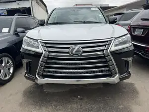 Lexus LX 570 (5 seats) AWD 2017 Black