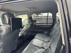 Lexus LX 570 (5 seats) AWD 2017 Black