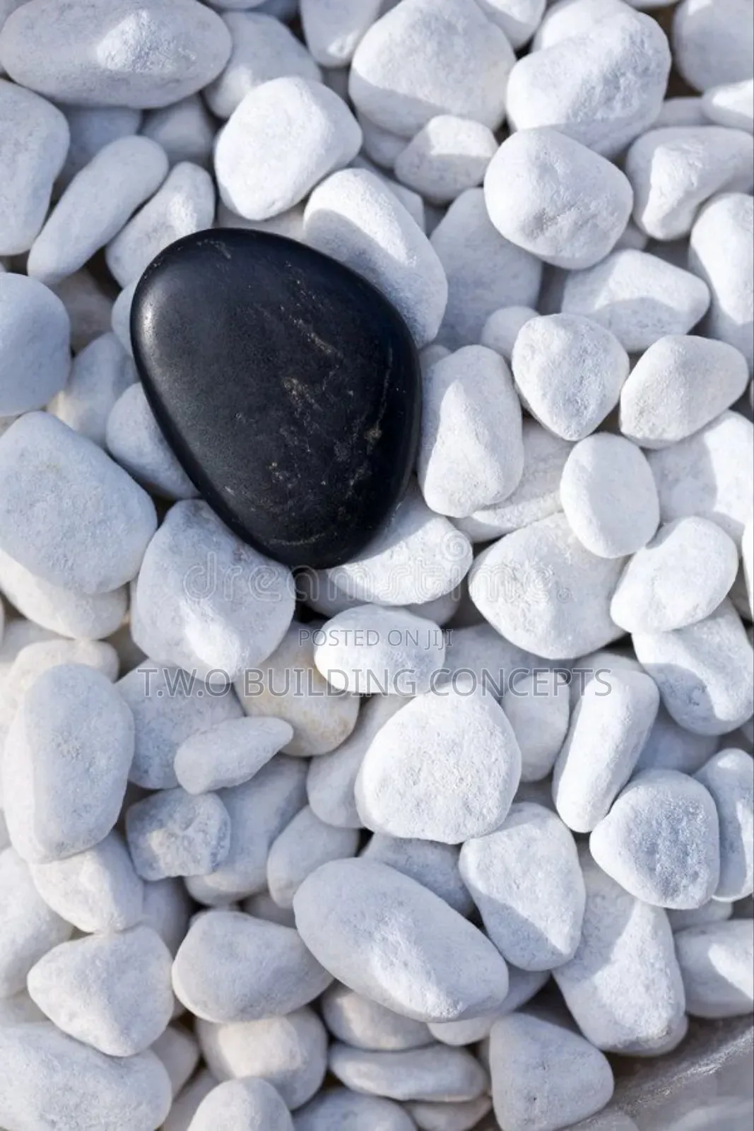 White Pebbles Garden