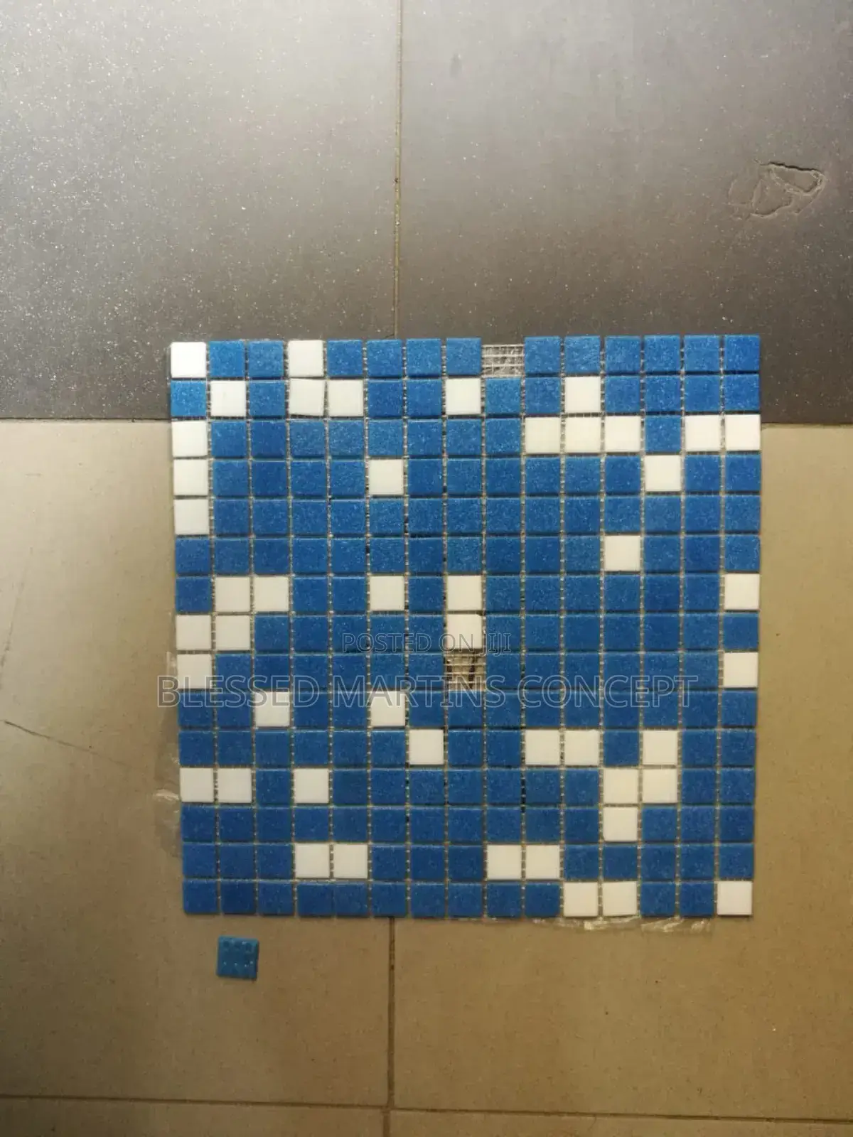 Vetrify Mosaic, for Swimming Pool and Outside Wall