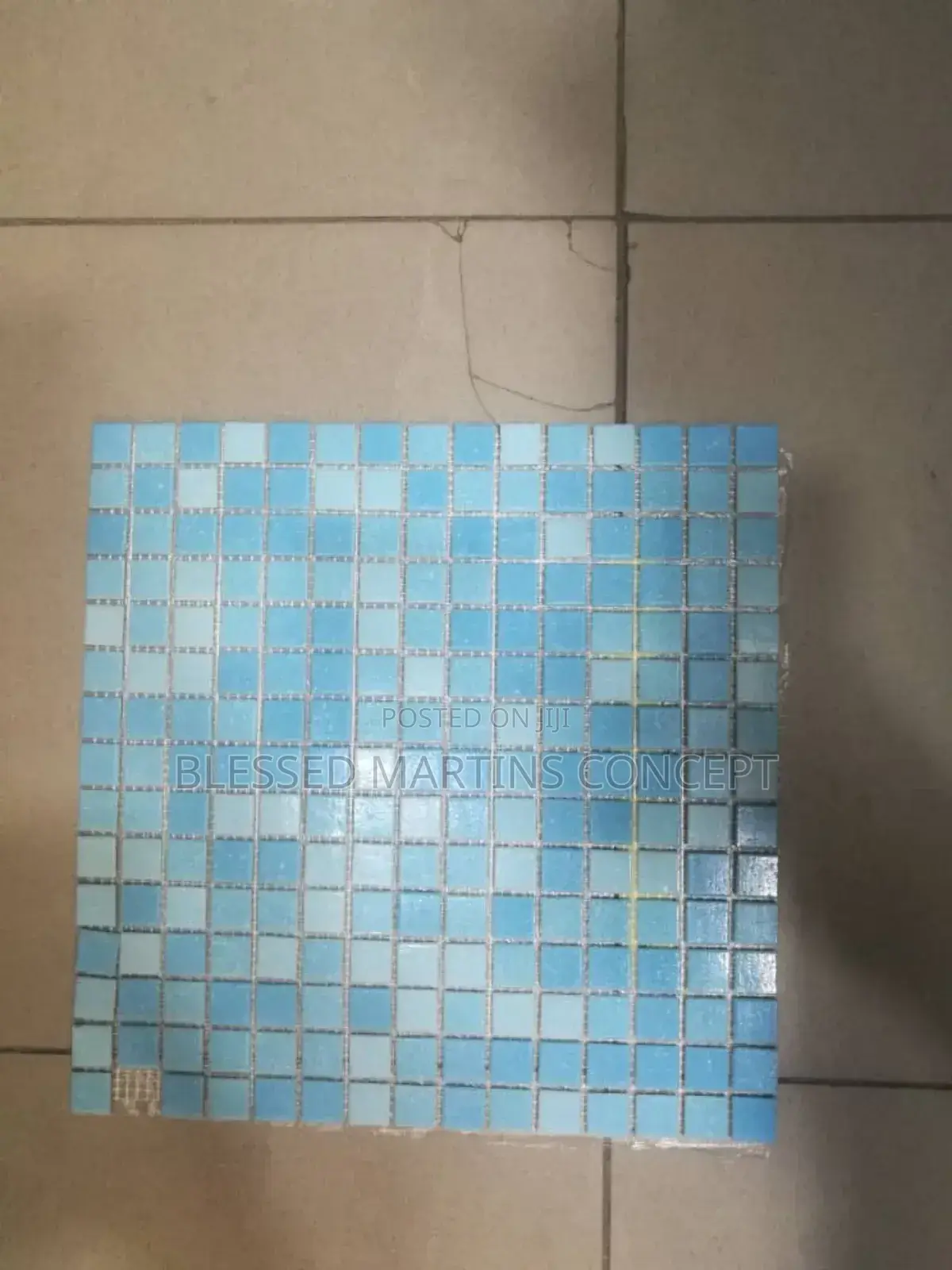 Vetrify Mosaic, for Swimming Pool and Outside Wall
