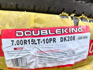 700/15 Double King Tire Original