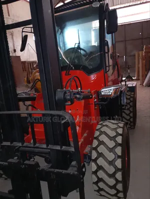 Forklift Machine (Battery Electric Powered)