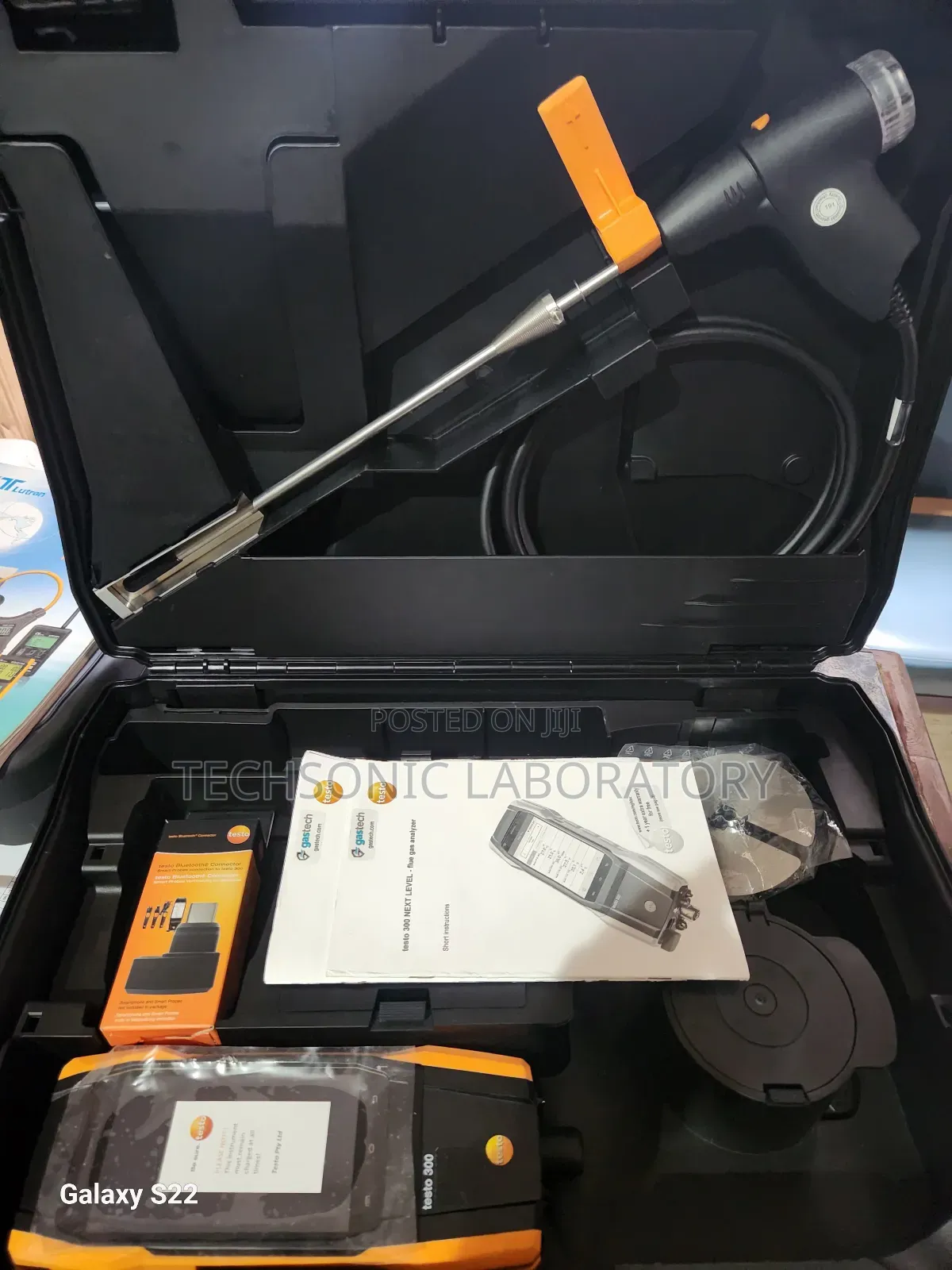 Testo 300 Combustion Analyser