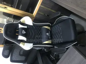 Deltachairs Multicolored Gaming Chair