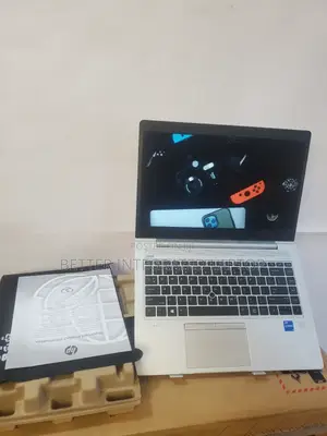 New Laptop HP EliteBook 8540W 12GB Intel Core i5 SSD 1T