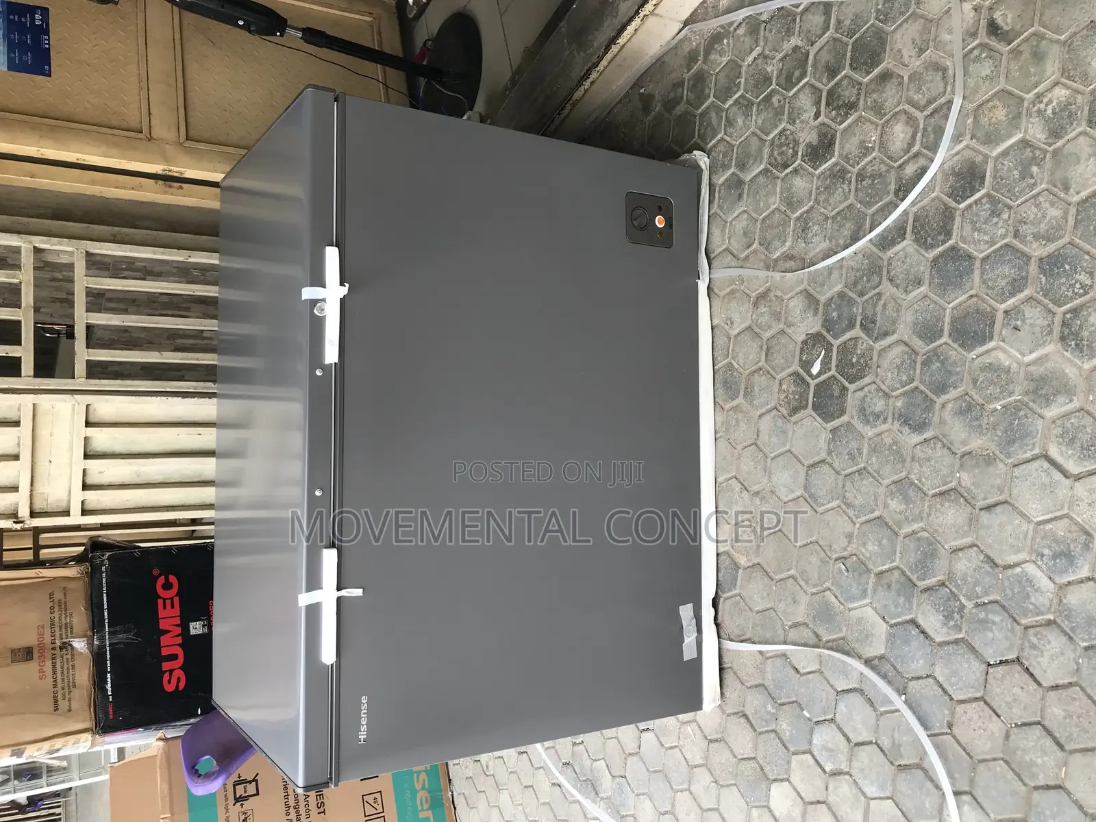 Hisense Deep Freezer 300litres