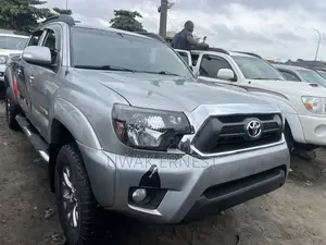 Toyota Tacoma 2015 Silver