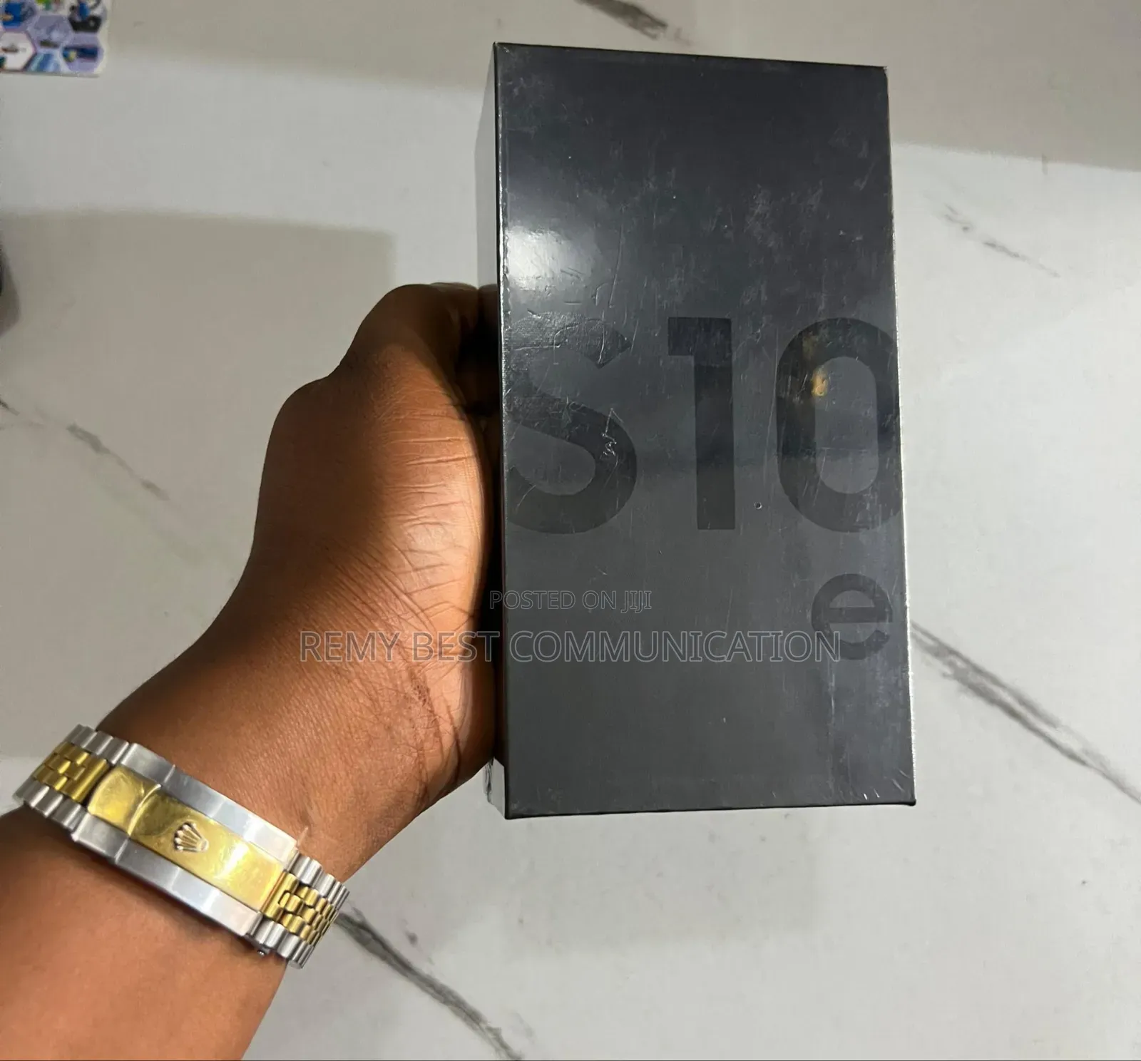 New Samsung Galaxy S10e 128 GB Black