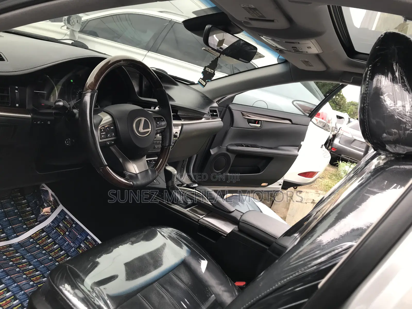 Lexus ES 2017 Silver