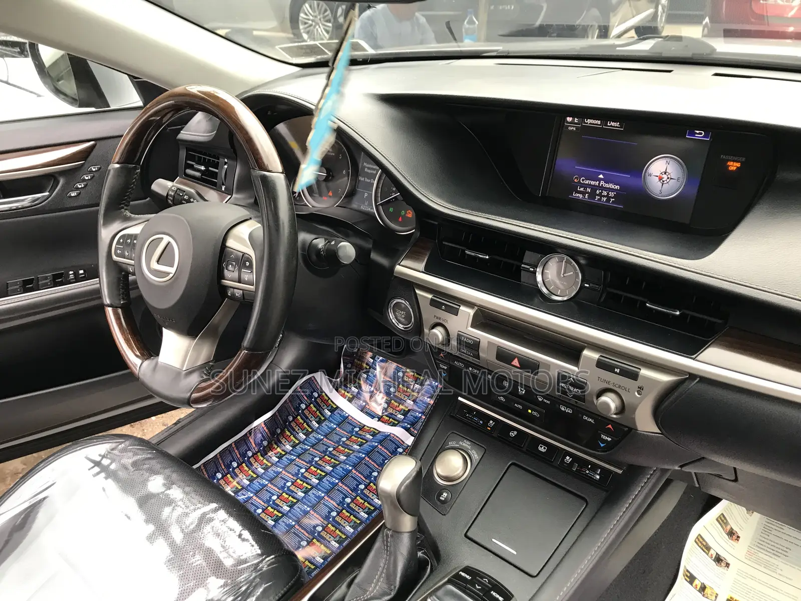 Lexus ES 2017 Silver