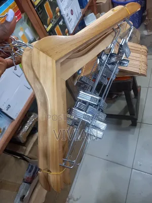 10pcs Wooden Hanger With Clips