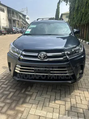 Toyota Highlander Limited 4x4 V6 (3.5L 6cyl 8A) 2018 Blue