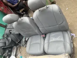 Complete Seat Toyota Avalon 2008 Model
