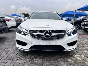 Mercedes-Benz E350 Base 4Matic Sedan AWD (3.5L 6cyl 7A) 2015 White