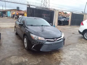 Toyota Camry 2016 Black