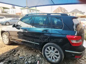 Mercedes-Benz GLK-Class 350 2012 Black