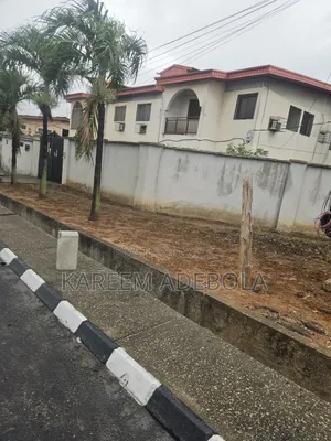 Furnished 3bdrm Block of Flats in Omole Phase 1 for sale