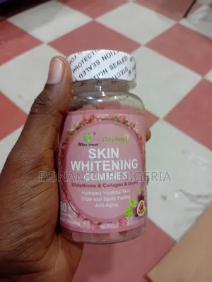 Photo - Daynee Skin Whitening Gummies X60
