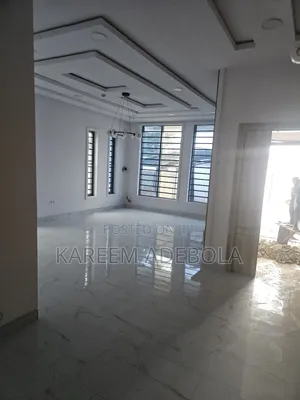 5bdrm Duplex in Omole Phase 1 for rent