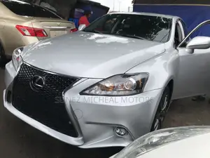 Lexus IS 2012 Silver