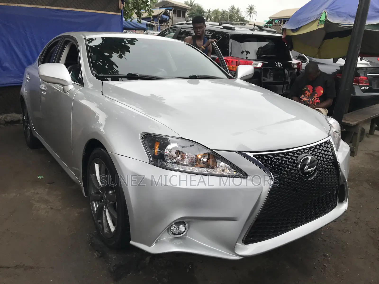 Lexus IS 2012 Silver