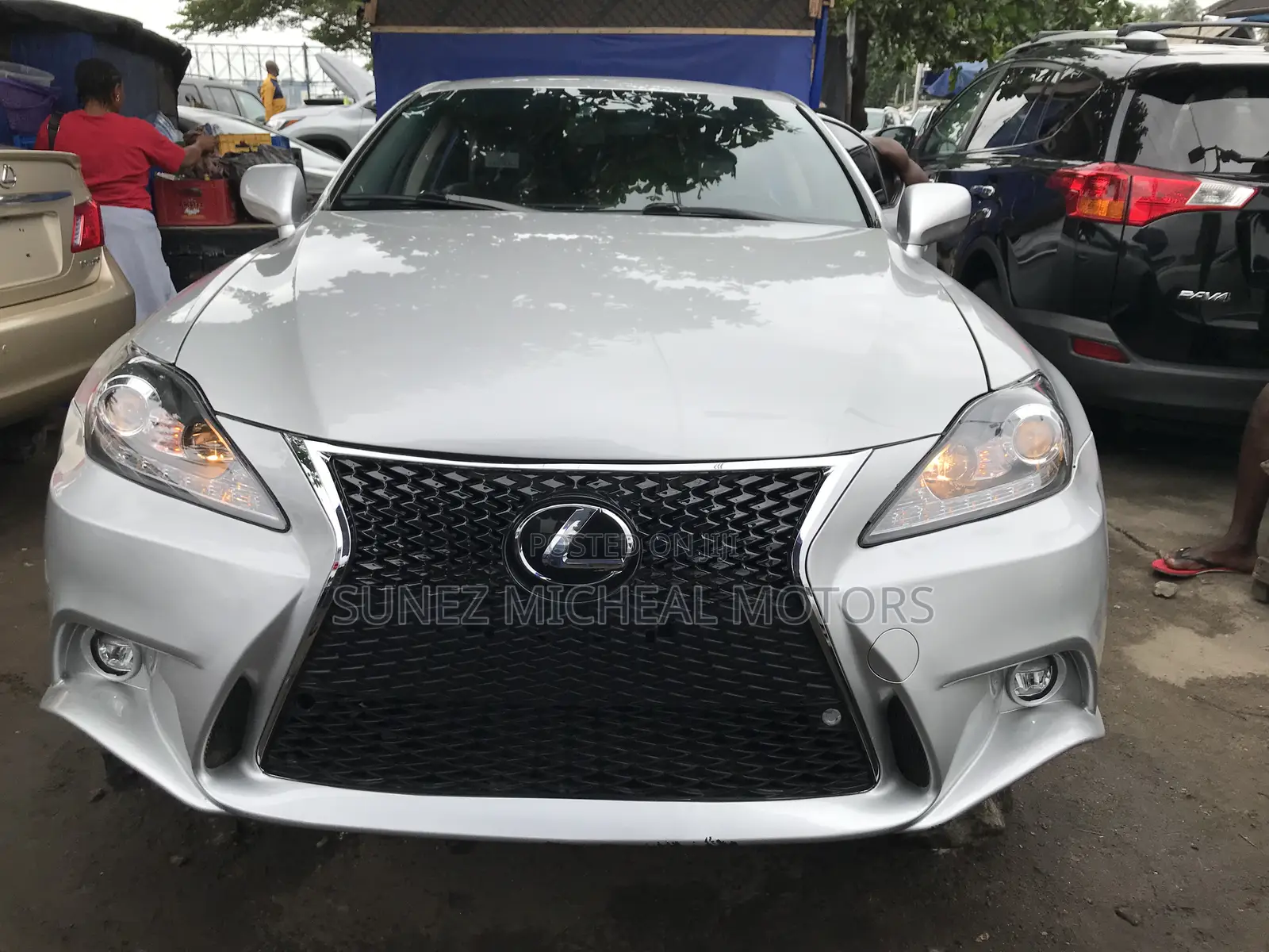 Lexus IS 2012 Silver