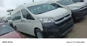 Toyota Grand HiAce 2020 White
