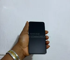 Samsung Galaxy S10e 128 GB Blue