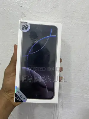 New Mobile Phone 64 GB Gold