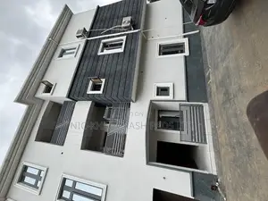 3bdrm Apartment in Life Camp Close To, Dape for rent