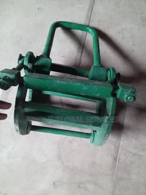 3" Manual Cage Pipe Clamp
