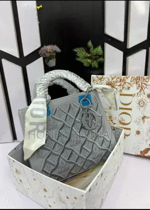 Nice Quality Dior Bag Is Available Now in Store