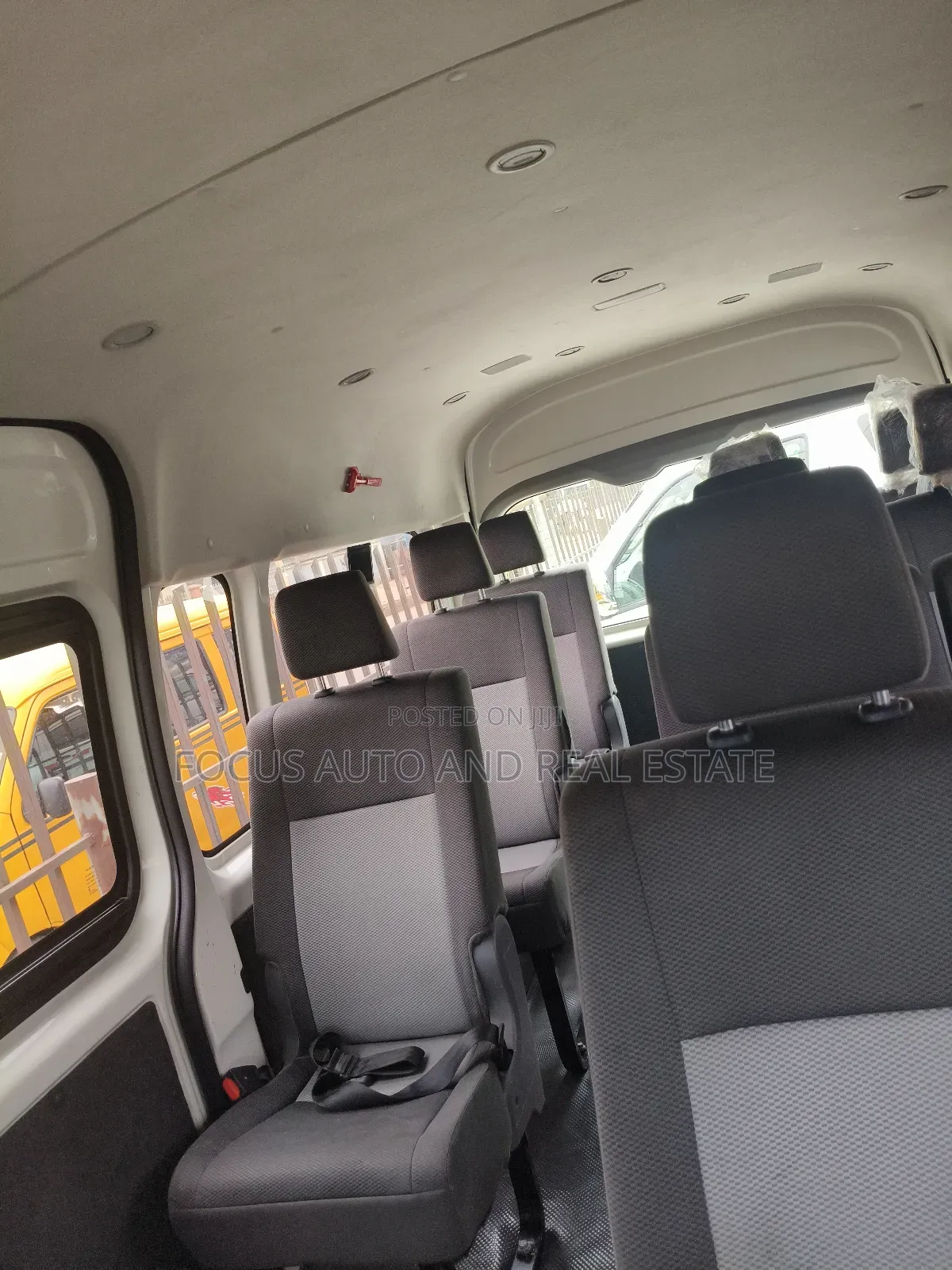 Toyota HiAce 2020 White