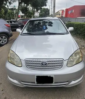 Photo - Toyota Corolla S 2004 Silver