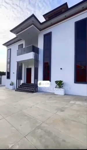 7bdrm Mansion in Asokoro Abuja for sale