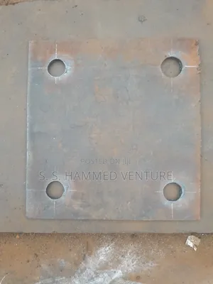 Mild Steel Base Plates For Standing Panel Mesh Wires