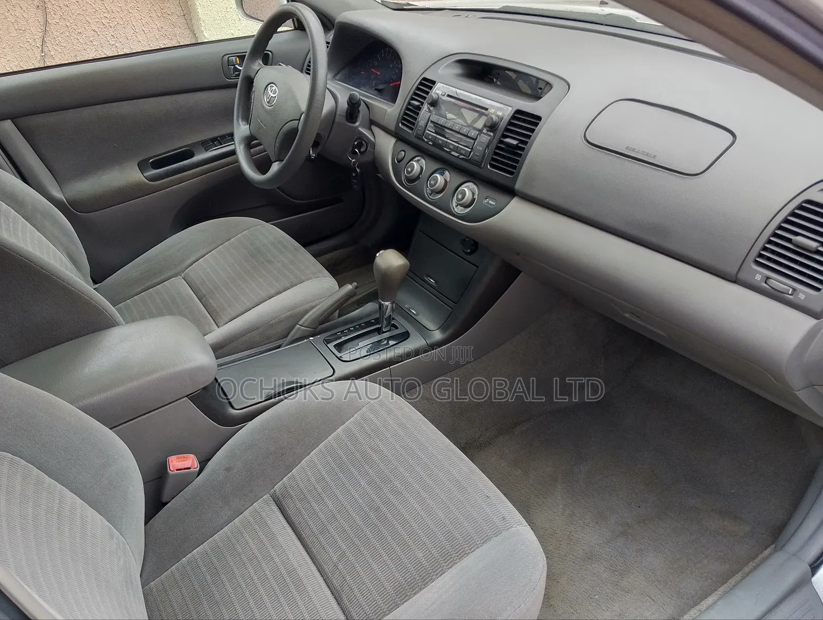 Toyota Camry 2005 Silver