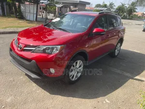 Toyota RAV4 Limited 4dr SUV AWD (2.5L 4cyl 6A) 2014 Red