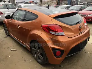 Hyundai Veloster 2015 Ivory