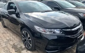 Photo - Honda Accord 2017 Black