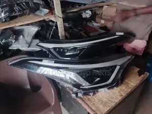 CHR Headlight or Headlamp 2020- 2022 Set