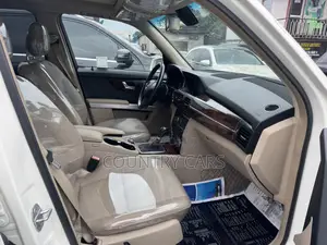 Mercedes-Benz GLK-Class 350 2011 White