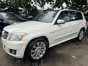 Mercedes-Benz GLK-Class 350 2012 White